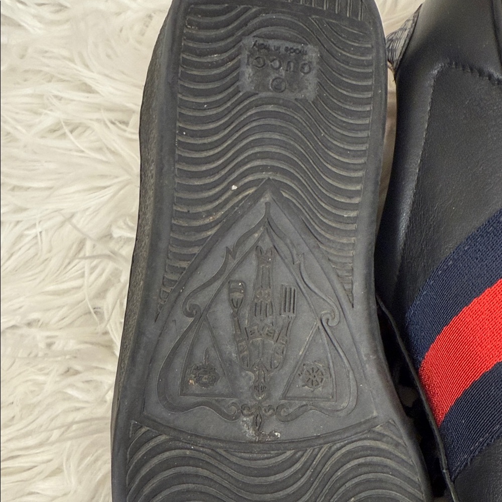 GUCCI ACE Black Sneakers with Red and Gold Accents bee 5 - Picture 8 of 16
